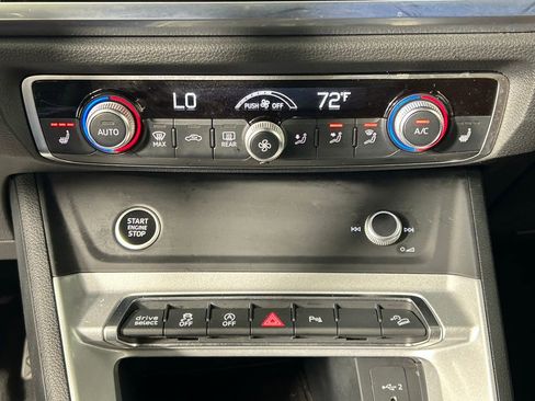 Used 2022 Audi Q3 2.0T Premium w/ Convenience Package image 22