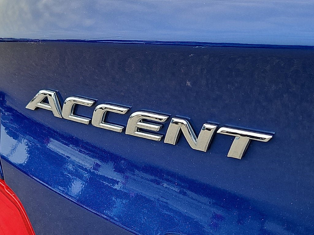 Used 2017 Hyundai Accent SE FWD image 28