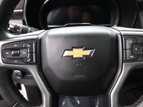 Used 2022 Chevrolet Tahoe LT w/ LT Signature Package image 17