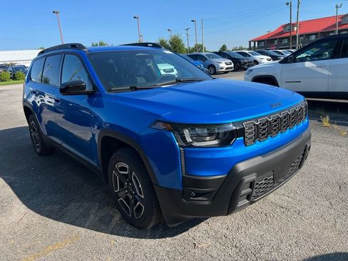 New 2026 Jeep Cherokee Laredo AWD/4WD image 2
