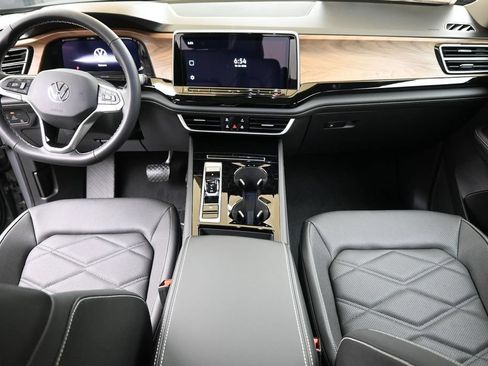 New 2026 Volkswagen Atlas SE AWD/4WD image 18