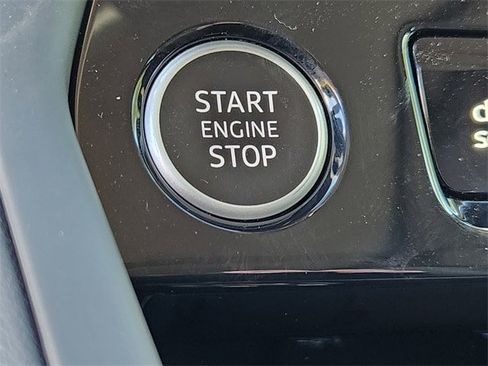 New 2025 Audi Q5 Premium Plus image 18