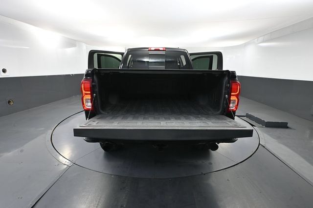 Used 2016 Chevrolet Silverado 1500 LTZ Z71 w/ LTZ Plus Package AWD/4WD image 33