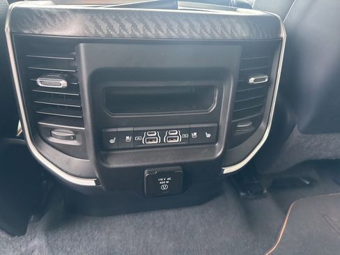 Used 2025 RAM 1500 Tungsten image 24