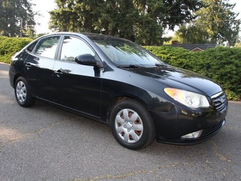 Used 2009 Hyundai Elantra GLS w/ Popular Equipment Pkg 2 FWD image 2