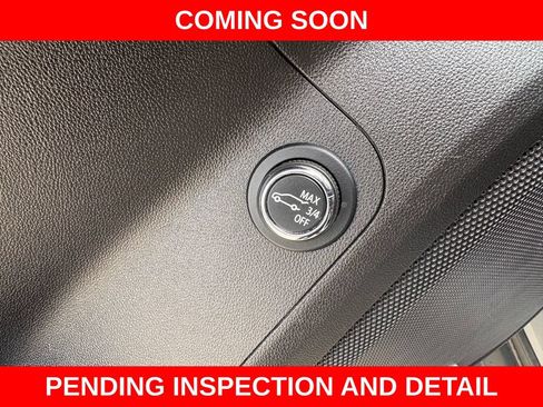 Used 2023 GMC Acadia SLE w/ Driver Convenience Package AWD/4WD image 22