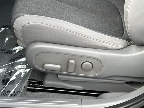 Certified 2025 Hyundai Ioniq 5 SE RWD image 14