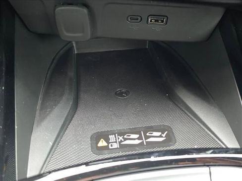 New 2026 Chevrolet Trax RS w/ Sunroof Package image 28