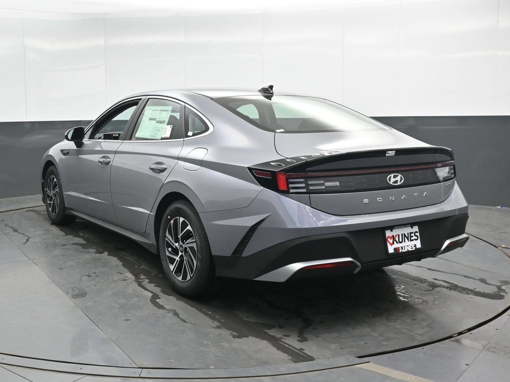 New 2026 Hyundai Sonata Blue FWD image 10