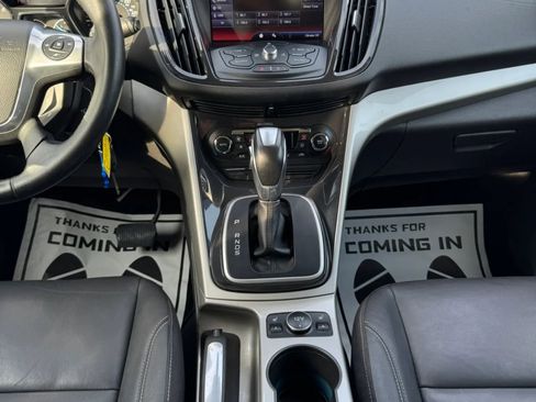 Used 2013 Ford Escape SEL w/ Class II Trailer Tow Pkg image 40