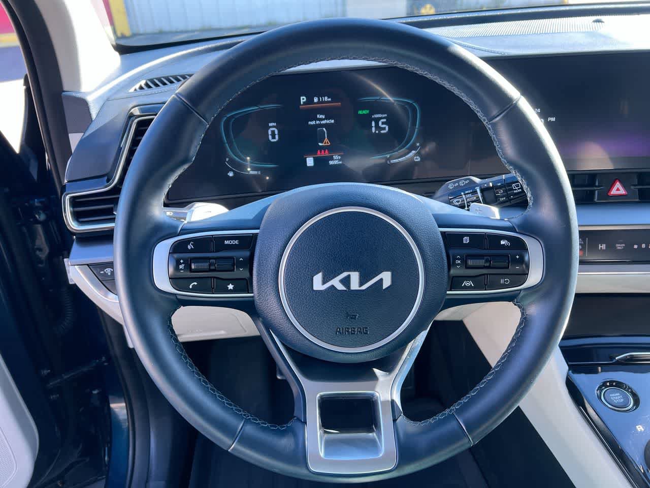 Certified 2025 Kia Sportage EX AWD/4WD image 14
