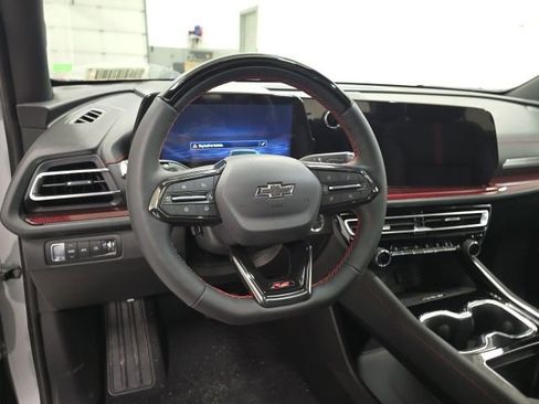 New 2026 Chevrolet Traverse RS image 10