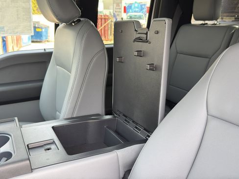 New 2026 Ford F450 XL w/ XL Chrome Package image 19