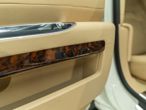 Used 2013 Rolls-Royce Ghost image 56