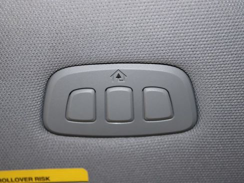 Used 2021 Ford F150 Lariat AWD/4WD image 35