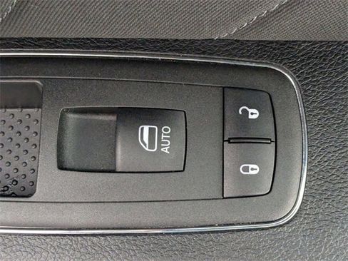 Certified 2022 Dodge Charger Scat Pack image 34