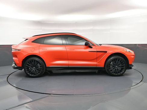 Used 2023 Aston Martin DBX 707 AWD/4WD image 9
