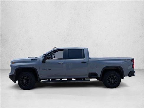 Used 2025 Chevrolet Silverado 2500 Custom w/ Custom Value Package AWD/4WD image 8