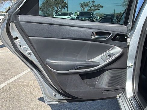 Certified 2020 Toyota Avalon XSE image 34