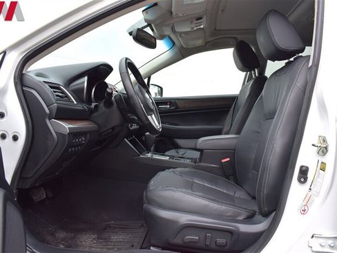Used 2016 Subaru Outback 2.5i Limited AWD/4WD image 10