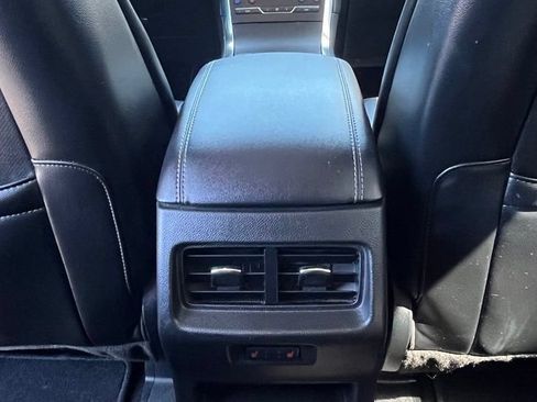 Used 2020 Ford Edge Titanium w/ Equipment Group 301A AWD/4WD image 26