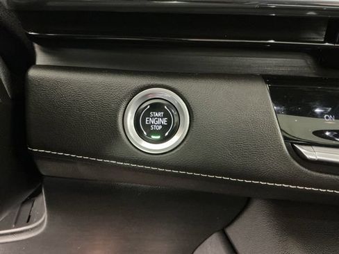 Used 2021 Cadillac Escalade Premium Luxury w/ Heavy-Duty Trailer Package AWD/4WD image 23
