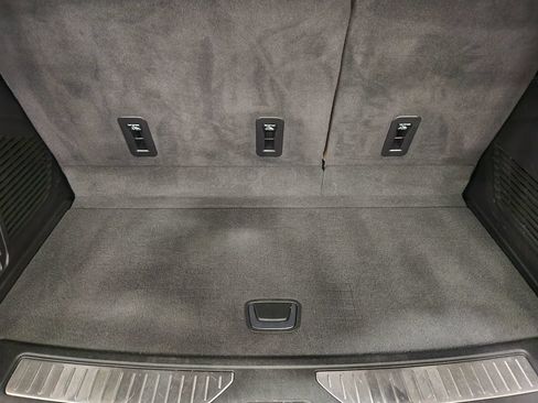 Used 2024 Chevrolet Tahoe High Country w/ Premium Package AWD/4WD image 56