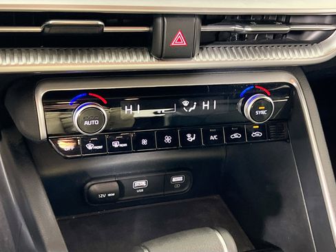 Used 2022 Kia K5 GT-Line image 16