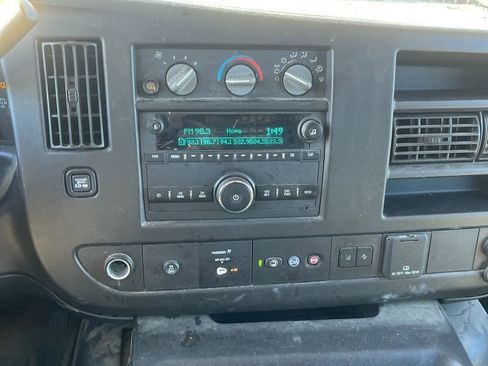 Used 2020 Chevrolet Express 2500 w/ Driver Convenience Package image 15