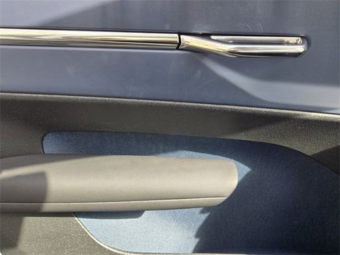 New 2026 Volvo EX30 Plus w/ Protection Package image 24