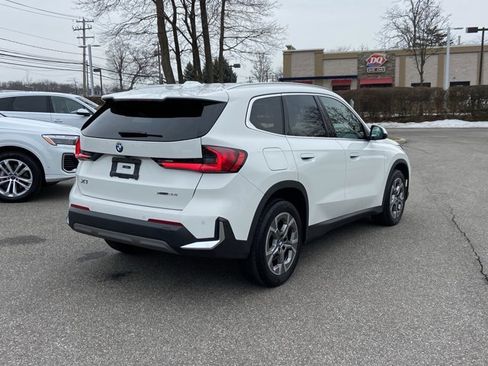 Used 2023 BMW X1 xDrive28i w/ Convenience Package image 5