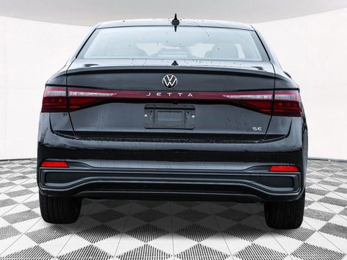 New 2026 Volkswagen Jetta SE image 18