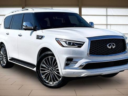 Used 2021 INFINITI QX80 Sensory w/ Cargo Package AWD/4WD image 12