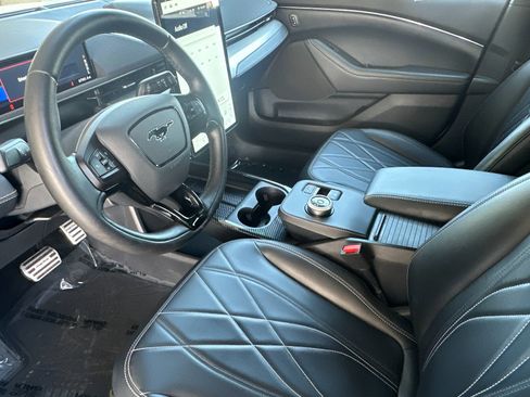 Certified 2021 Ford Mustang Mach-E Select image 10
