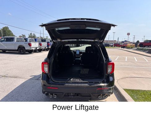 Certified 2023 Ford Explorer ST w/ Equipment Group 401A AWD/4WD image 18