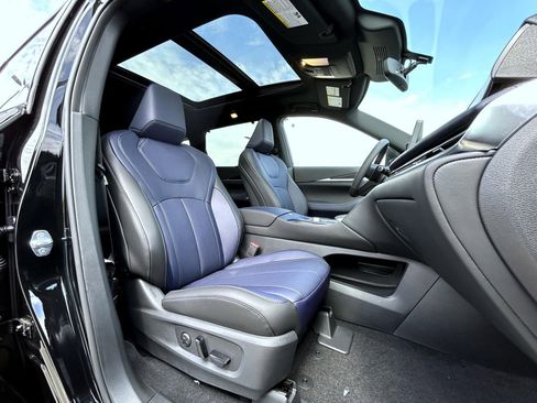 New 2026 INFINITI QX60 Sport w/ Dark Cargo Package AWD/4WD image 14