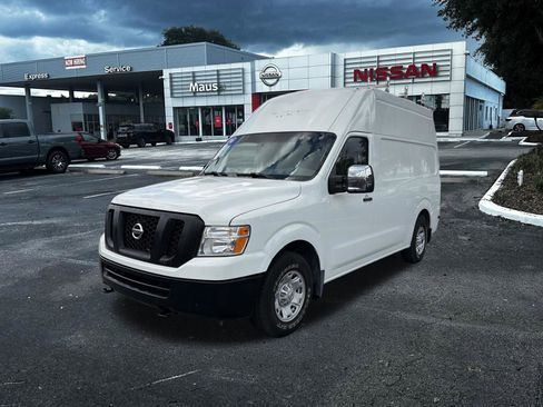 Used 2016 Nissan NV 2500 SV image 8
