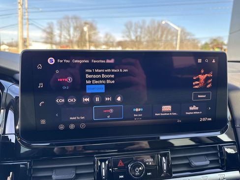 New 2026 Nissan Pathfinder SL image 16