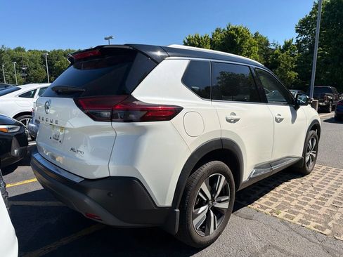 Used 2021 Nissan Rogue SL AWD/4WD image 8