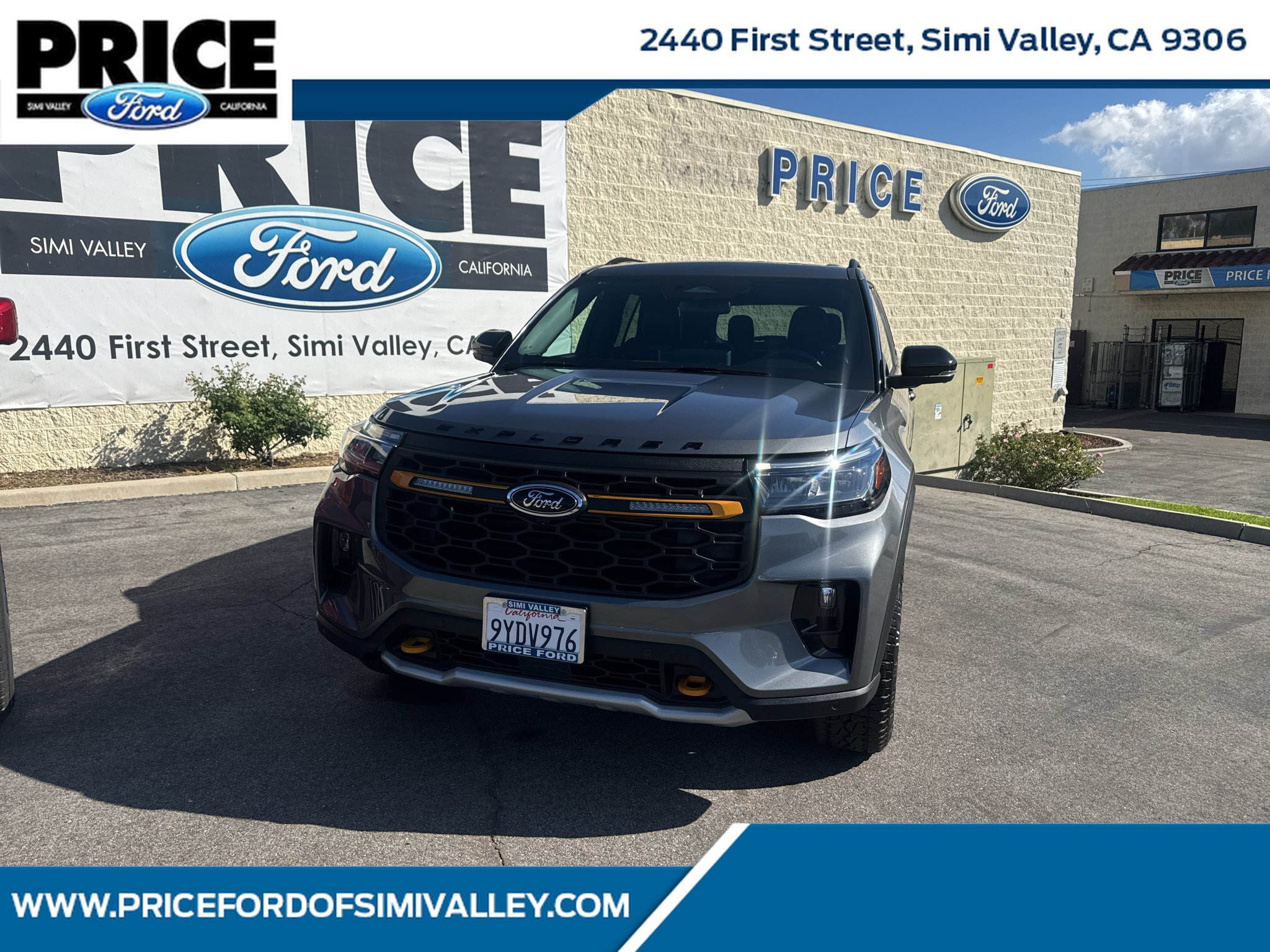 Used 2026 Ford Explorer Tremor w/ Tremor Ultimate Package AWD/4WD image 1