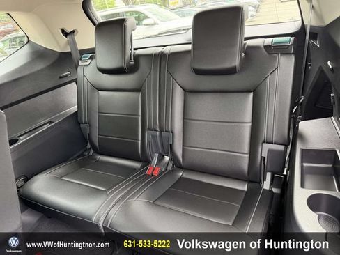 Certified 2023 Volkswagen Atlas SEL AWD/4WD image 11