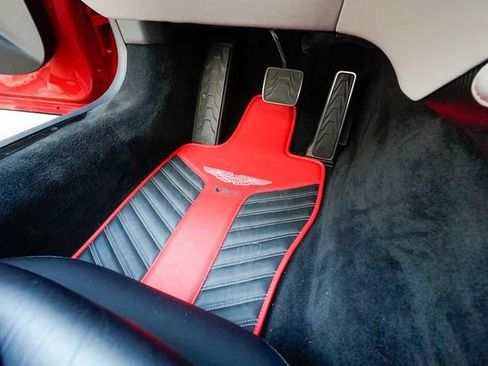 Used 2023 Aston Martin V12 Vantage Roadster image 79