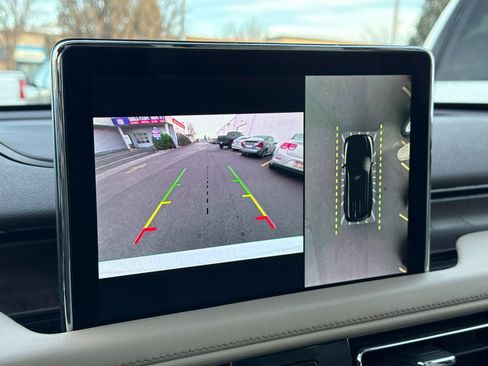 Used 2022 Lincoln Aviator Reserve w/ Equipment Group 201A image 24