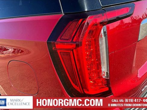 Used 2022 GMC Yukon SLE w/ Gmc Pro Safety Plus Package image 22