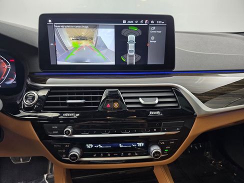 Used 2023 BMW 540i w/ M Sport Package image 22
