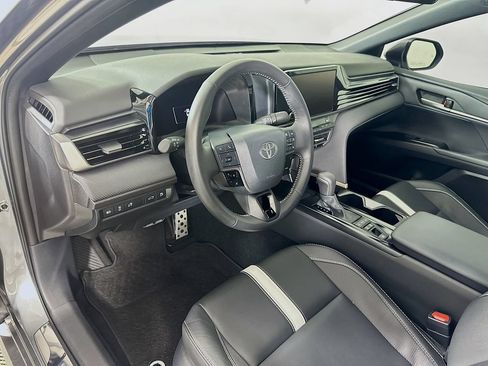 Certified 2026 Toyota Camry SE w/ Convenience Package FWD image 9