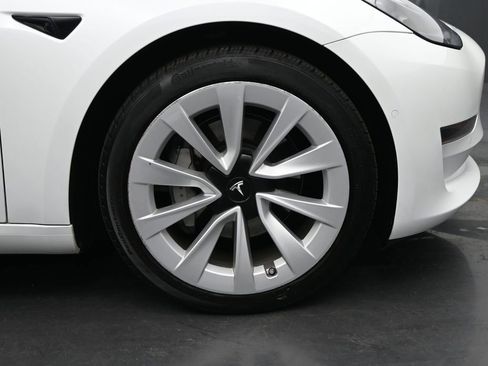 Used 2022 Tesla Model 3 Long Range image 36