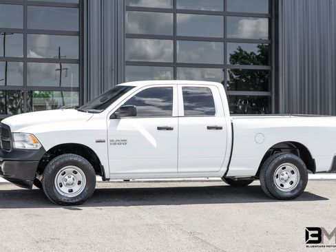 Used 2015 RAM 1500 Tradesman AWD/4WD image 3