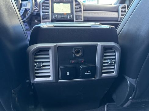 Used 2018 Ford F250 Platinum w/ Platinum Ultimate Package AWD/4WD image 34