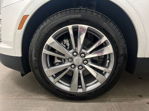 Used 2025 Cadillac XT5 Premium Luxury FWD image 30